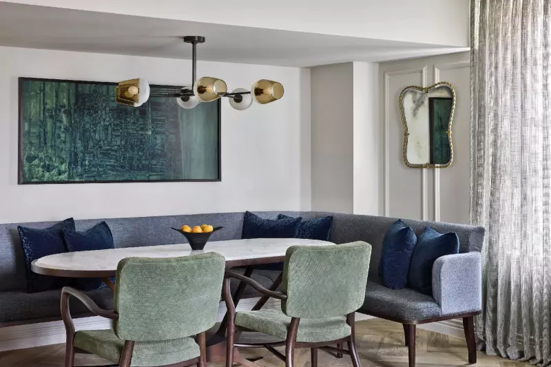 Grand Premier Gallery View Suite