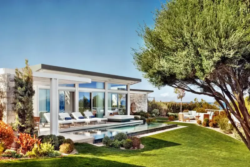 2 Bedroom Kyma Seafront Villa