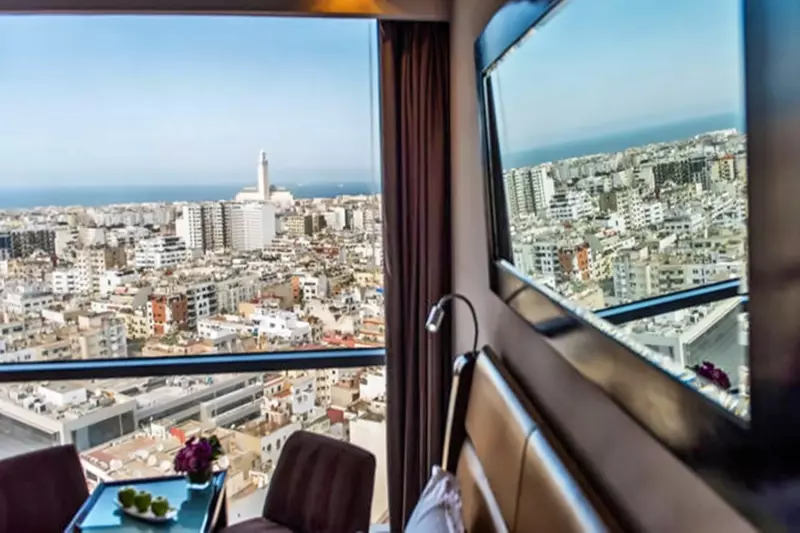 Deluxe Sky High Floor Room 