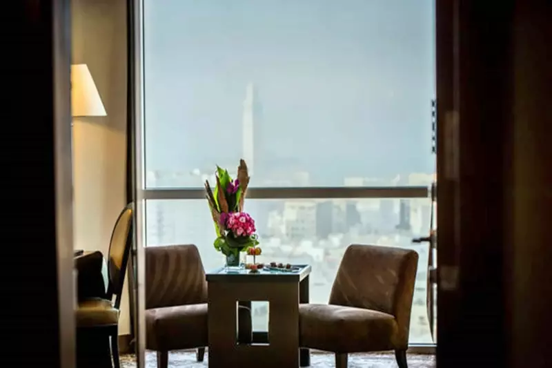 1 Bedroom Suite 