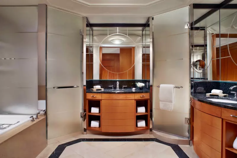 Superior Suite 