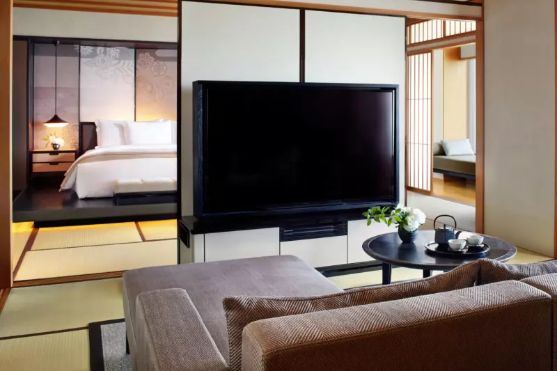 Club Modern Japanese Suite