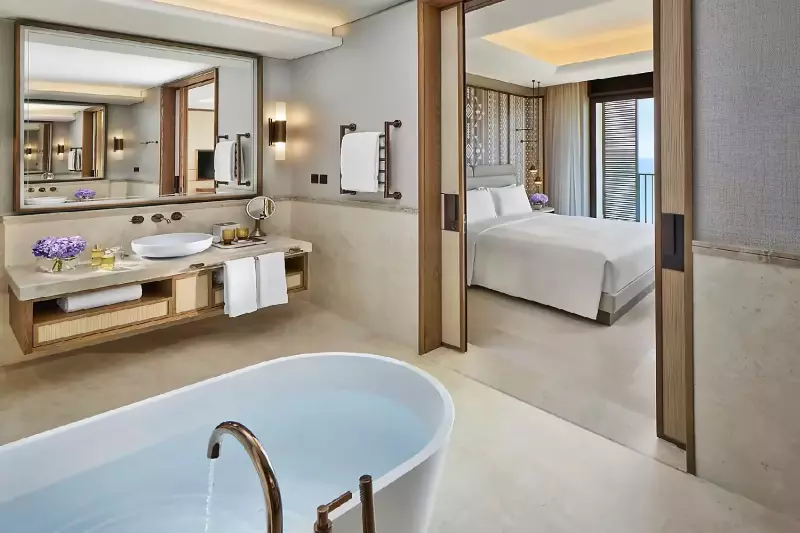 Sea View Suite