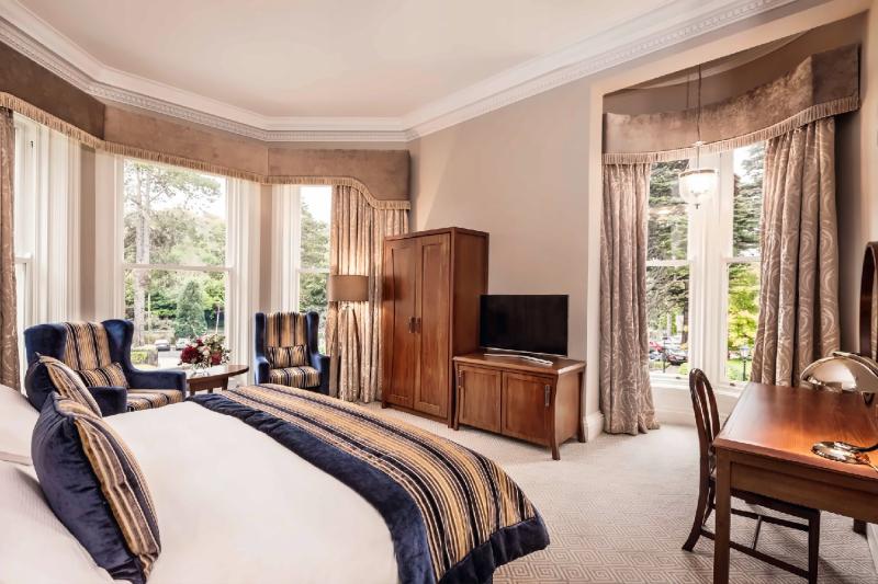 Junior Garden View Suite 