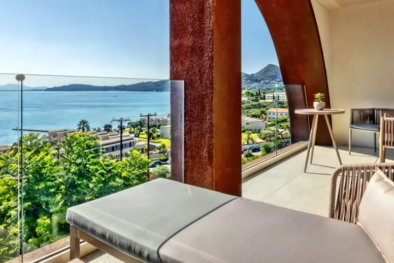 Grand Opal Suite