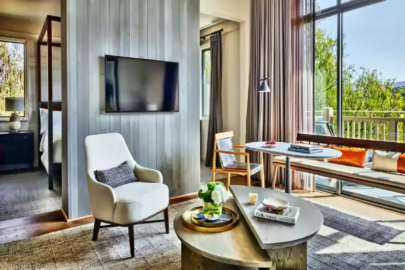 Executive Suite
