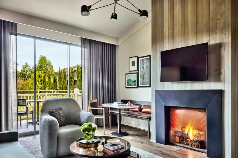 Luxury Premier Suite