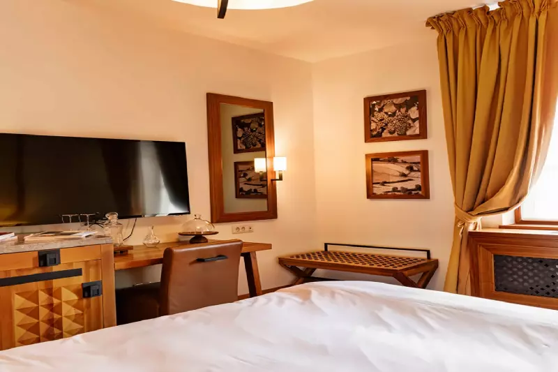 2 Bedroom Family Suite 