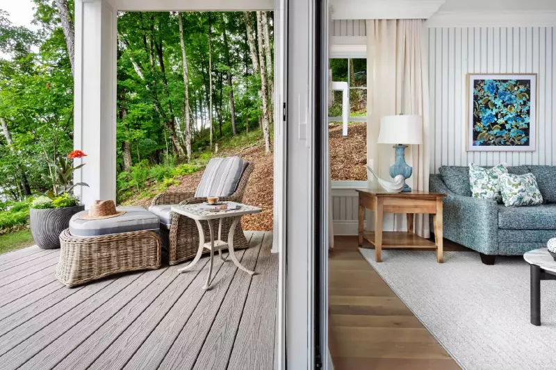 Lakeside Deluxe Room