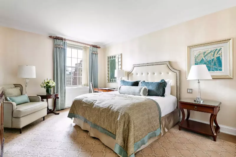 Deluxe City View Room