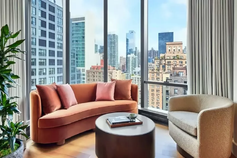 2 Bedroom Skyline Suite 