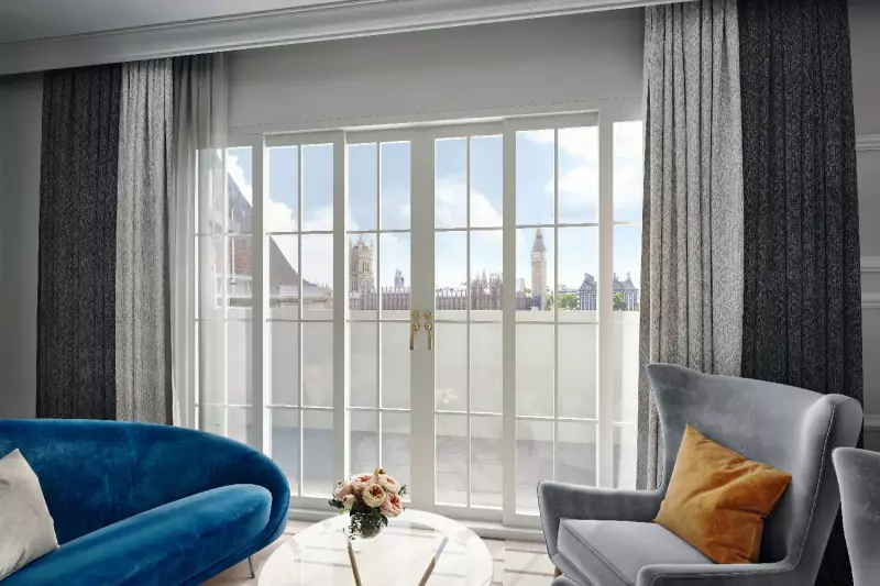 2 Bedroom Big Ben Balcony Club Suite