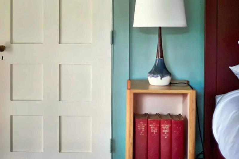 Manor House Spingarn Suite