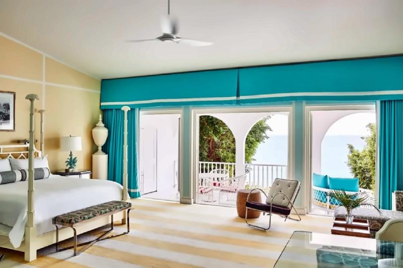 2 Bedroom Oceanfront Suite