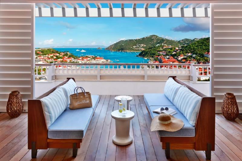 Lucien Duplex Jacuzzi Suite