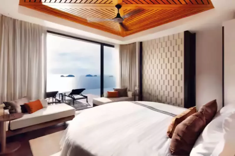 2 Bedroom Panoramic Ocean View Pool Villa