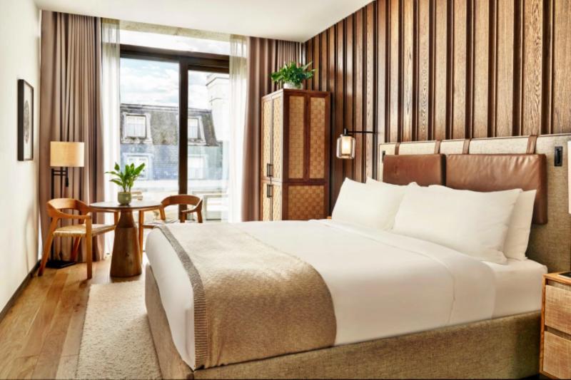 Skyline Terrace Room