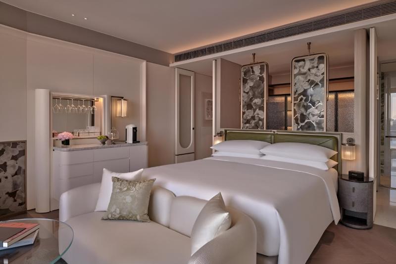 Classic Bund View Room