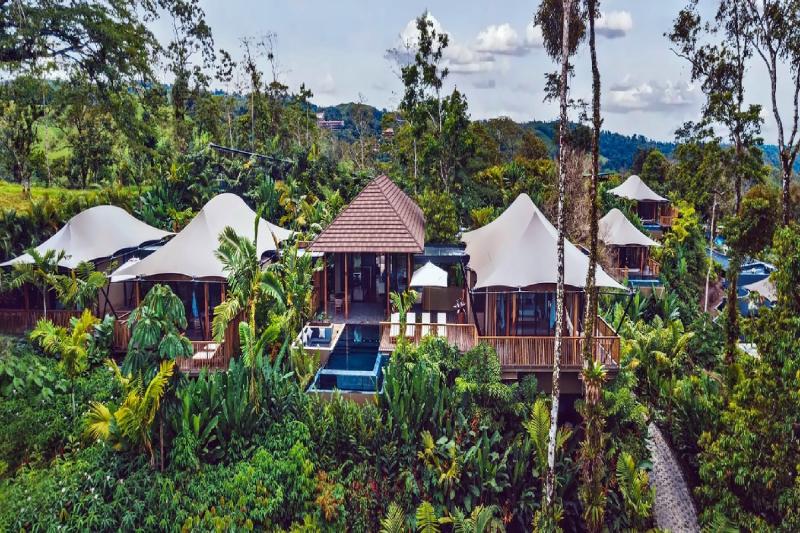 4 Bedroom Tents - Private Residence 