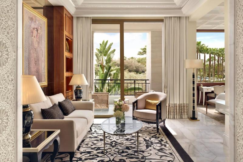 Deluxe Pool View Terrace Room