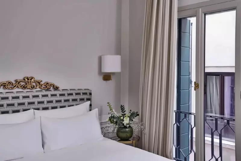 2 Bedroom Family Room