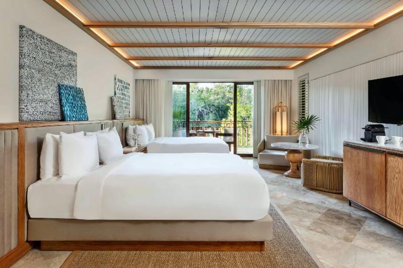 Coral Specialty Suite