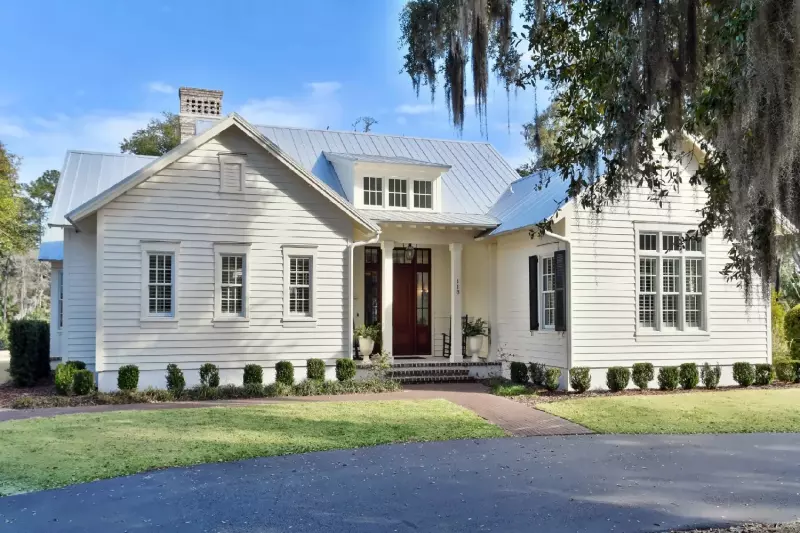 3 Bedroom Signature Residence 1008