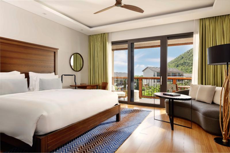  Premium Mountain View Room