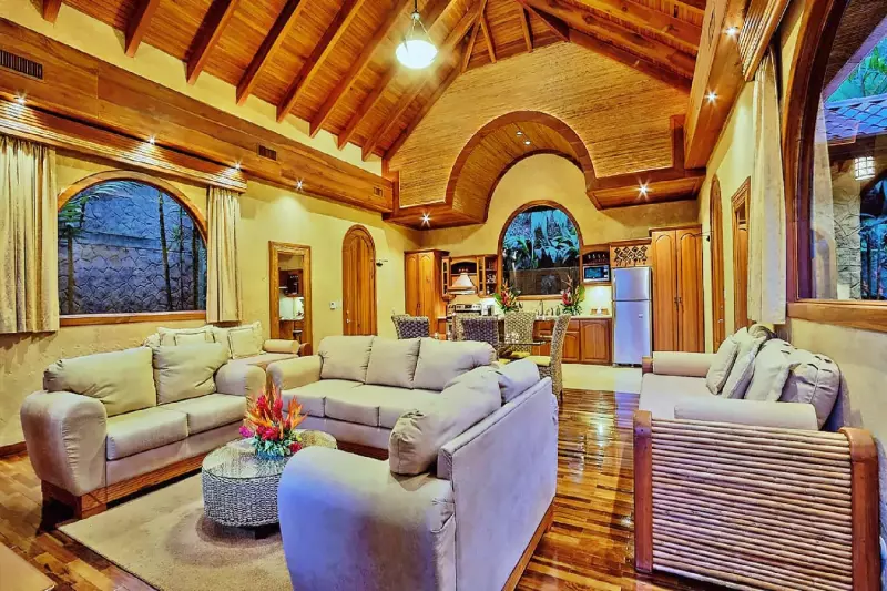 Escondida Villa