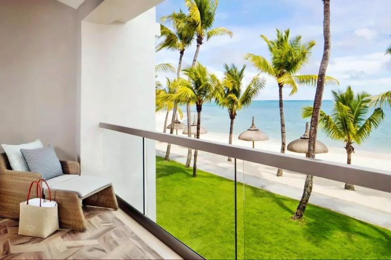 Beach Front Junior Suite