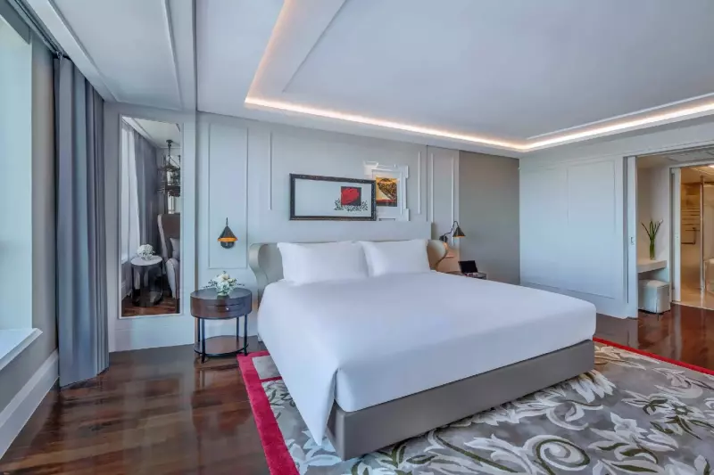 2 Bedrooms Club Suite