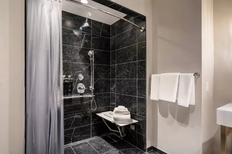 Bohemian Elite Executive Club Room