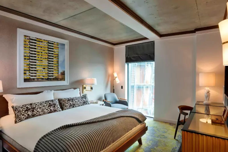 Modest Room