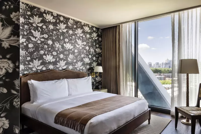 Plaza View Room