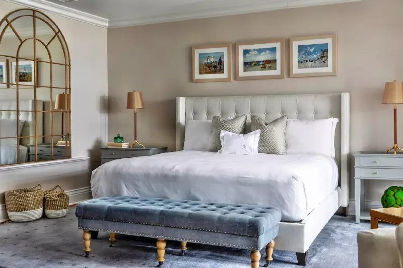 White Caps Suite