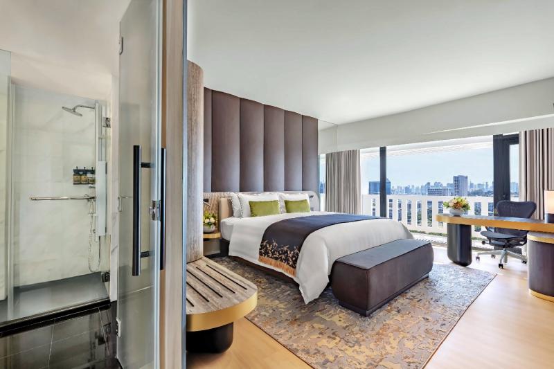 Urban Club Suite