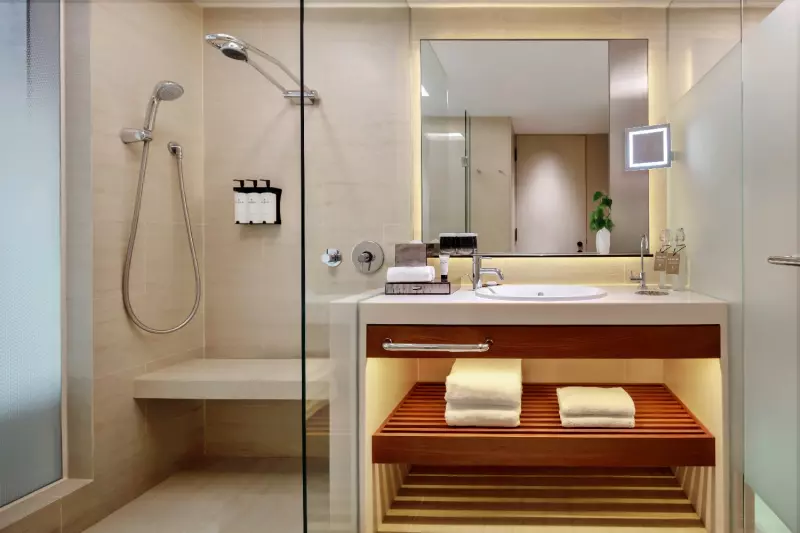 Executive Marina Bay Room