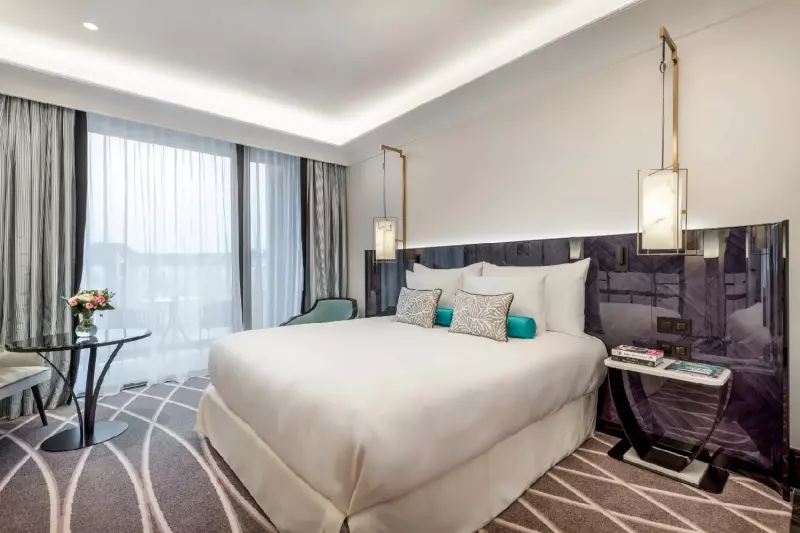 Executive City View Room
