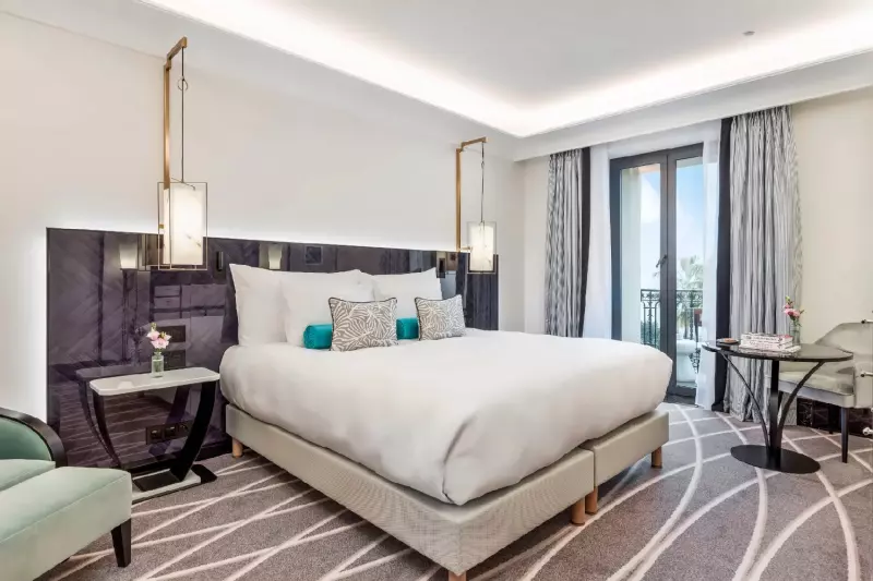 Deluxe Sea View Room