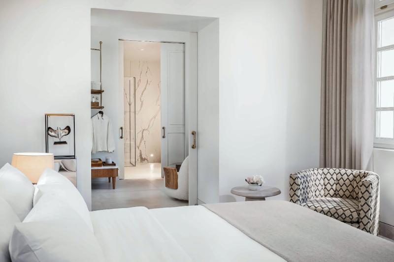 Luxury Junior Suite