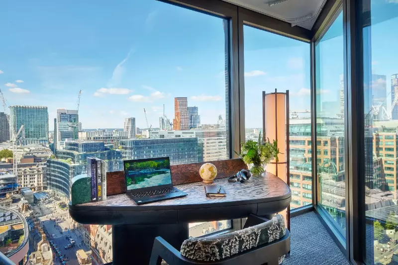 Devonshire Suite