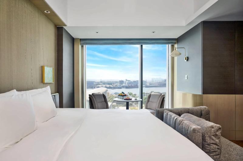 Classic Harbour View Room