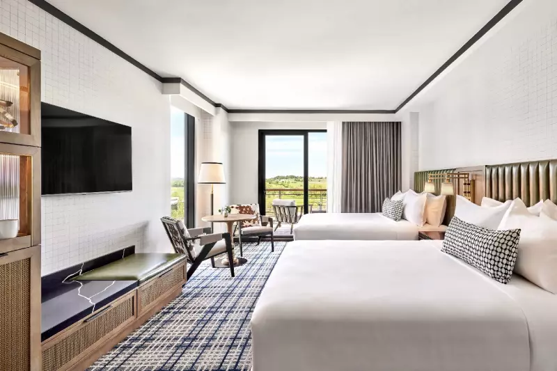 Deluxe Balcony Room