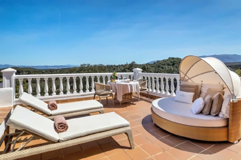 Master Panoramic Terrace Suite