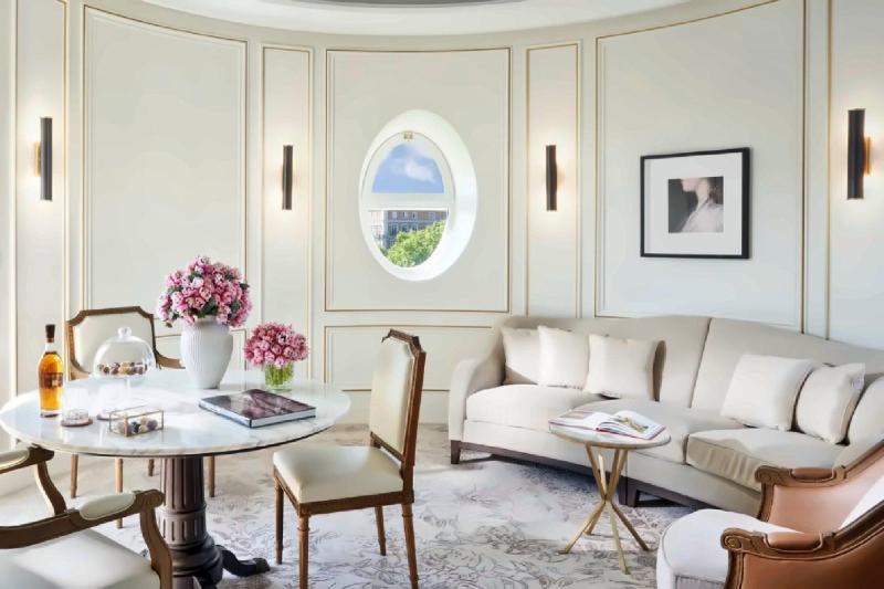 2 Bedroom Ritz Suite