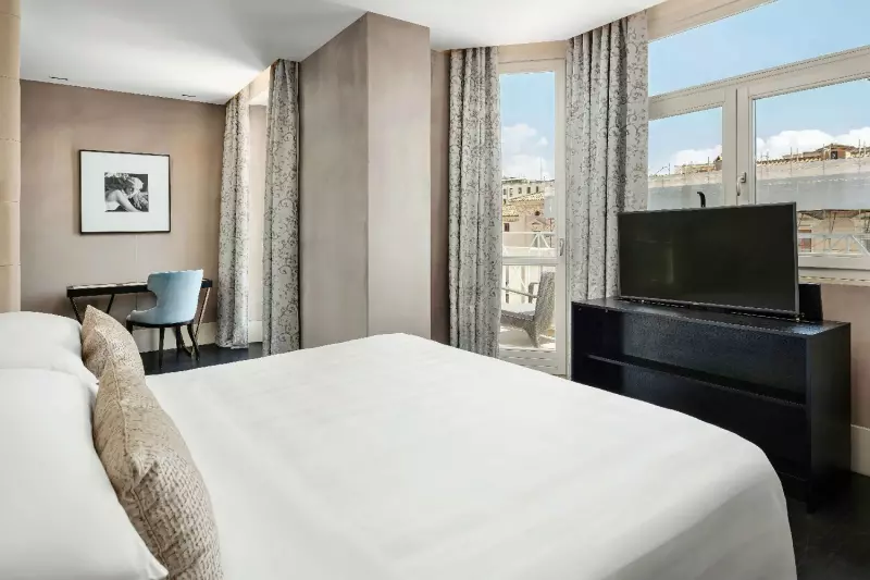 Privilege City View Suite