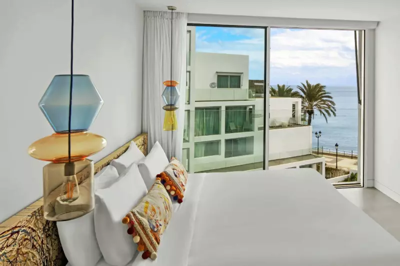 2 Bedroom Escape Sea View Family Suite