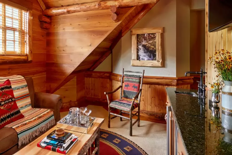 Treetops Room