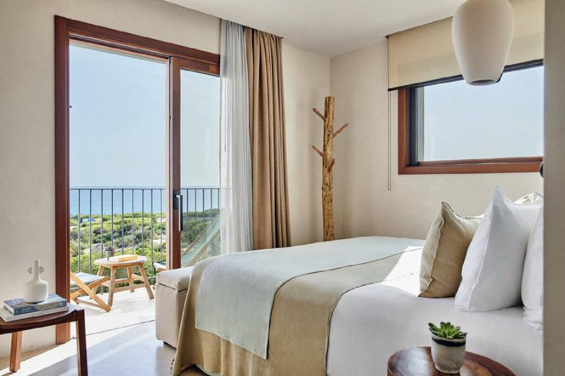Deluxe Sea View Room