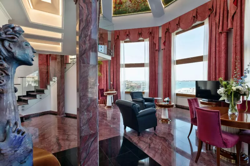 Autograph Tower Sea View Suite